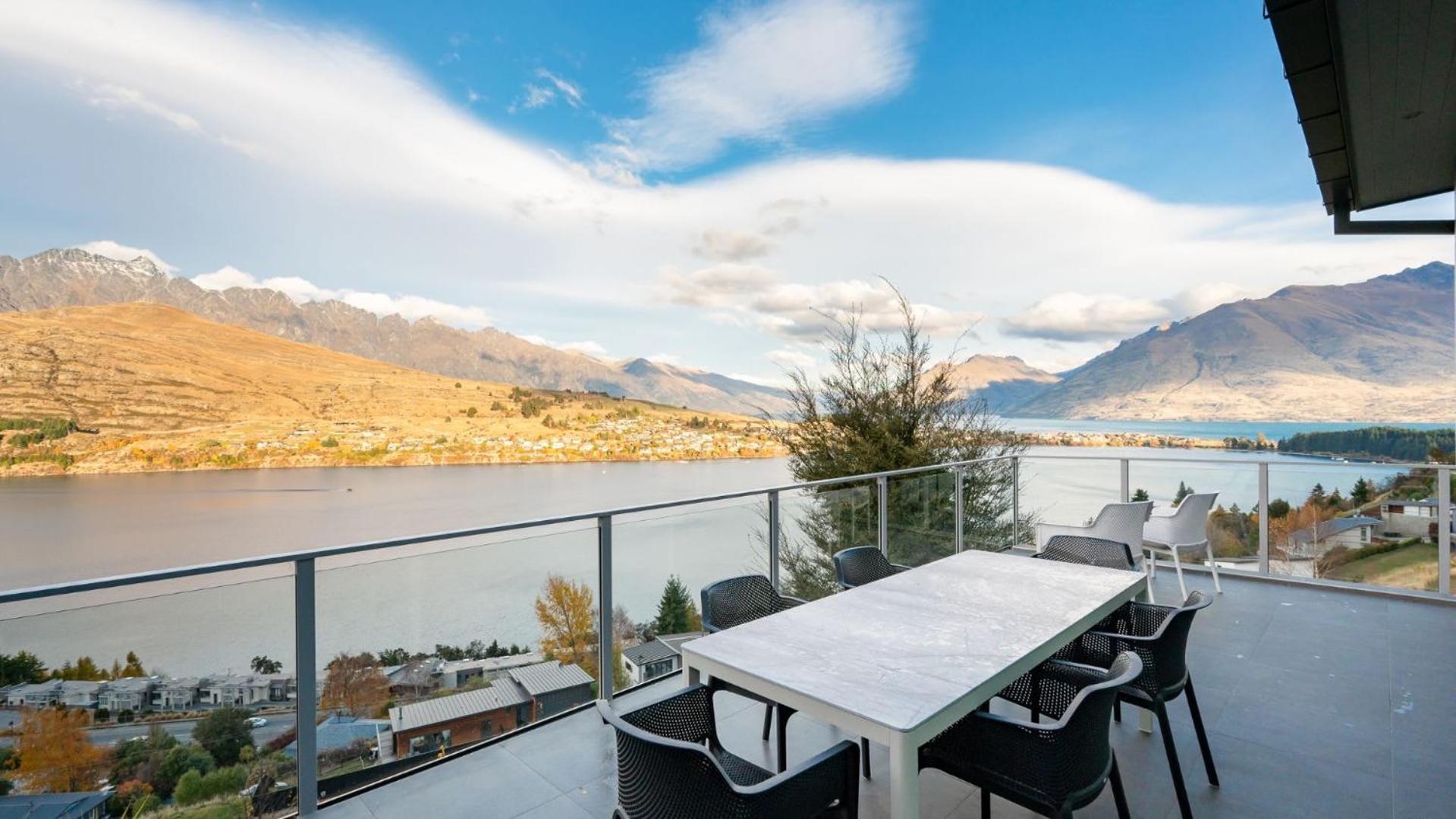 Tahuna Vista-Fire Place-Hot Tub -Free Parking -Bbq Queenstown Buitenkant foto