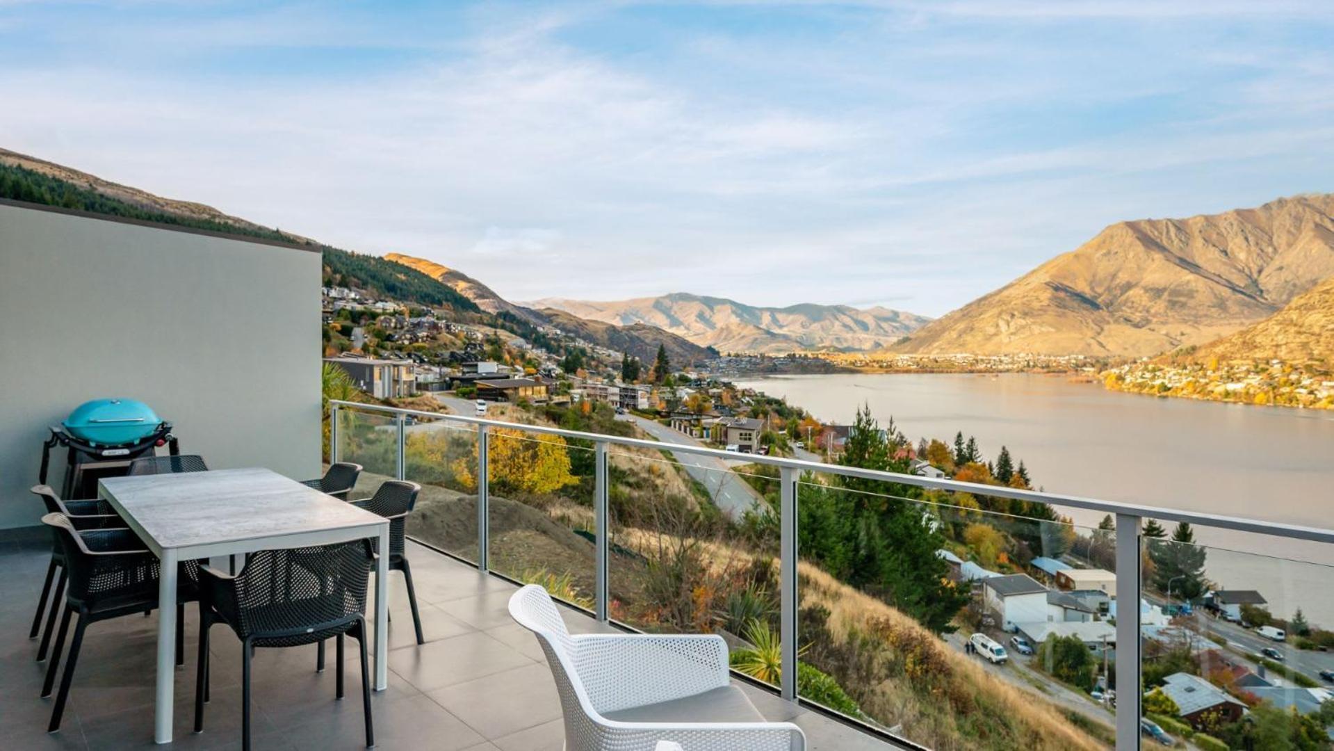 Tahuna Vista-Fire Place-Hot Tub -Free Parking -Bbq Queenstown Buitenkant foto